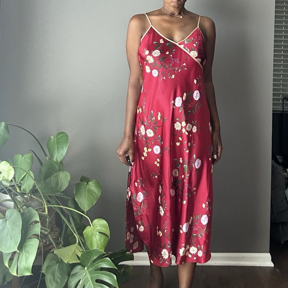 Secret Treasures Satin Nightgown Slip Dress Size L Red Floral Print Maxi Length